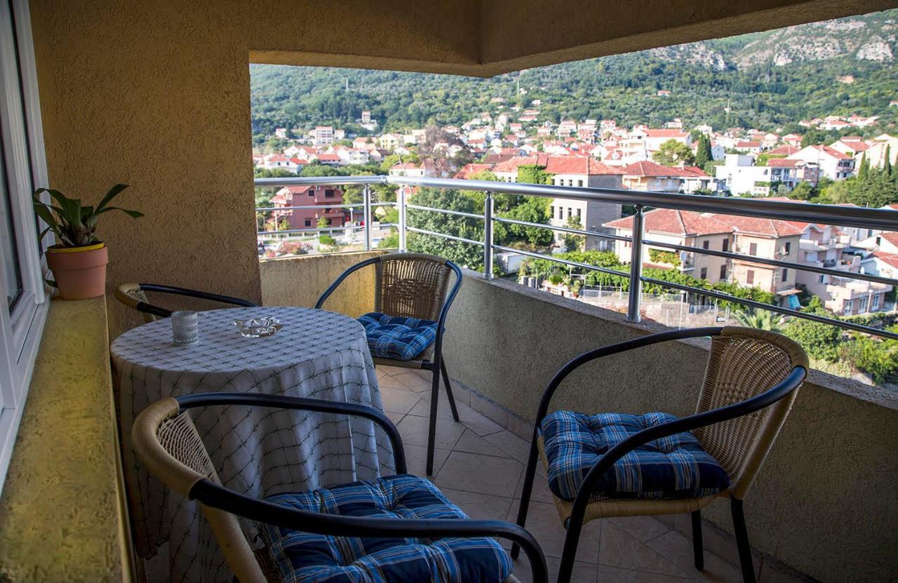 Apartmani Marica Tivat Exteriör bild